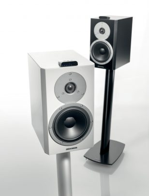 dynaudio xeo4 blackwhite emo1