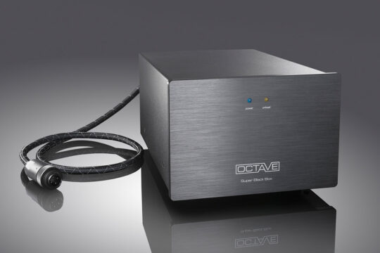 octave_black_box_super_01